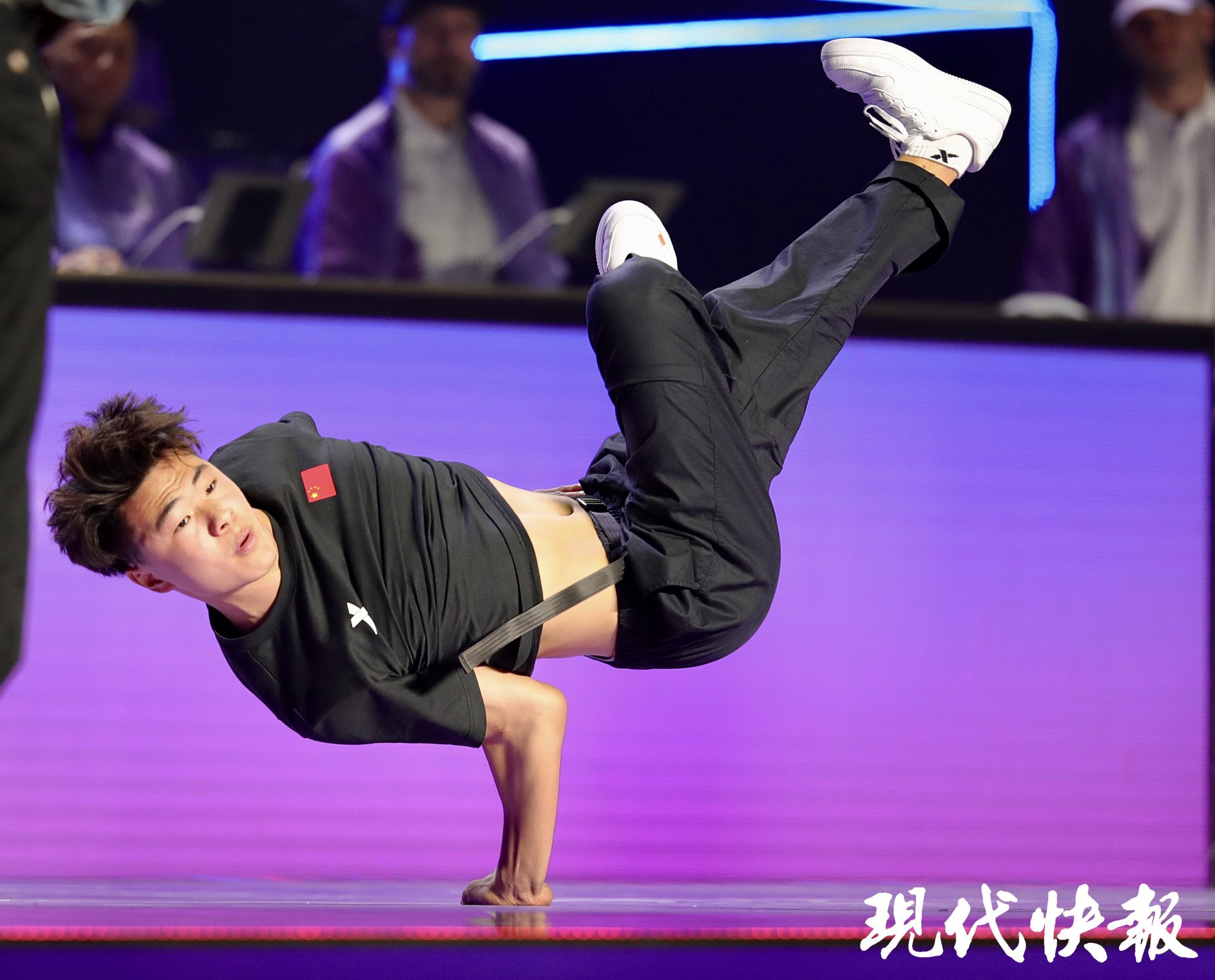 文脉华章｜奥运刮起“潮玩”风体育文化的年轻态表达皇冠体育app(图5)
